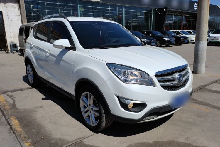 Used CHANGAN CS35 2016 1.6L Manual Luxury Model China V Standard
