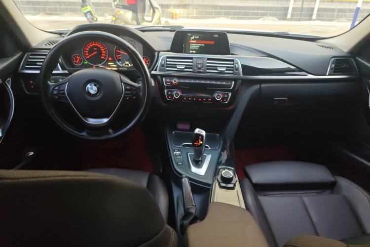 Used BMW 3 Series 2018 320Li xDrive Fashion Model