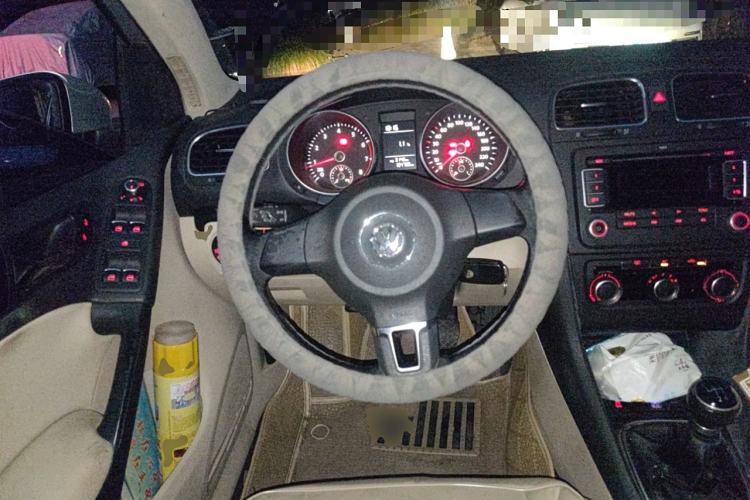 Used Volkswagen Golf 2012 1.6 Manual Comfort Edition
