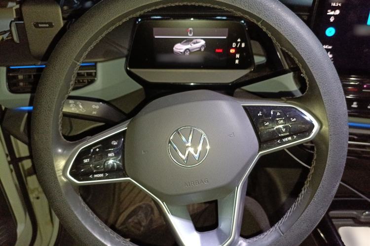 Used Volkswagen ID.4 X 2021 Pro Smart Long-Range Edition Steering Wheel