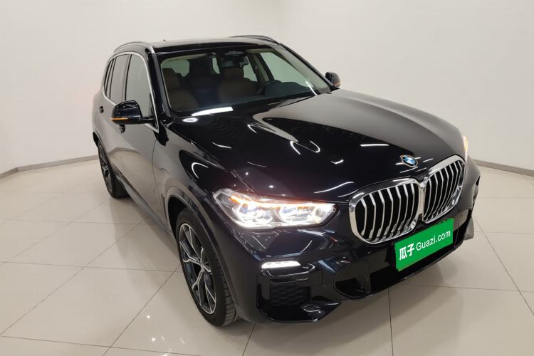Used BMW X5 2021 xDrive40i Luxury Model with M Sport Package