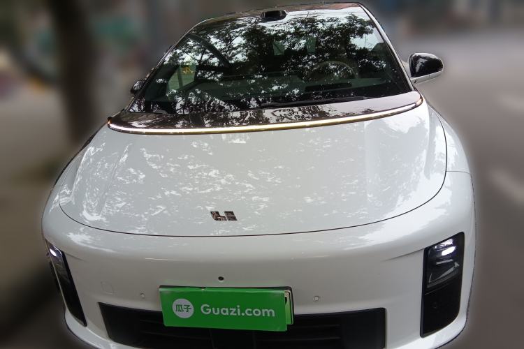 Used Li Auto Li Auto i6 2025 Model Two-Wheel-Drive Standard Type
