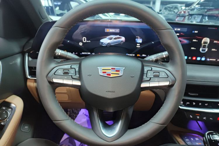 Used Cadillac CT5 2024 28T Prestige Edition Steering Wheel