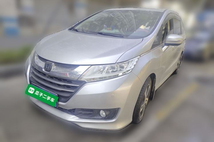 Used Honda Odyssey 2015 Revised Version 2.4L Supreme Edition