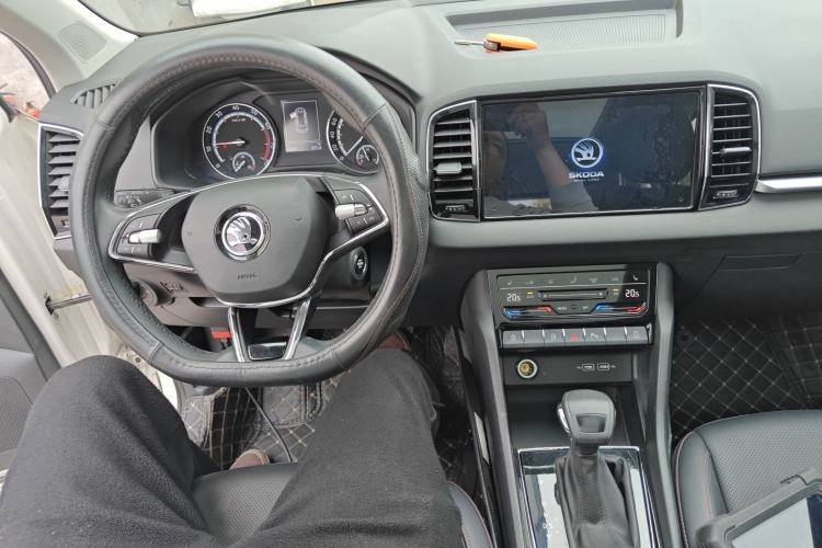 Used Skoda Karoq 2022 TSI280 Luxury Edition Center Console