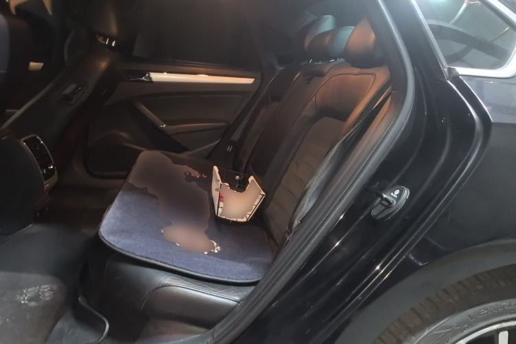 Used Volkswagen Passat 2011 1.8 TSI DSG Ultimate Edition Left Rear Seat