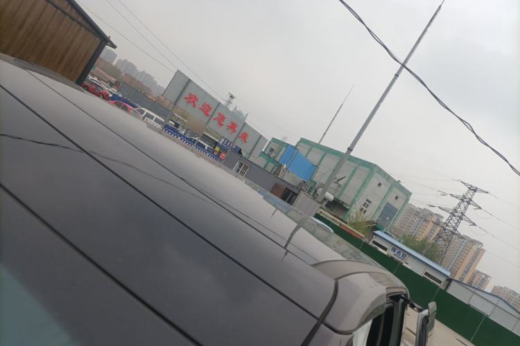 Used XPeng X9 2025 740 Ultra-Long Range Max Roof