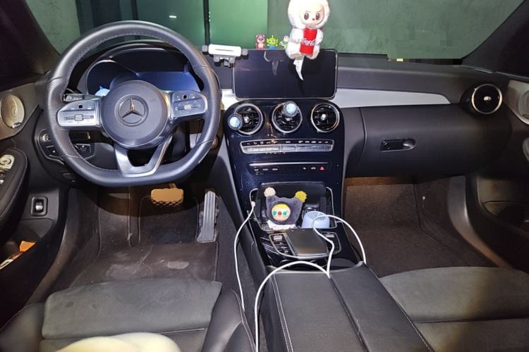 Used Mercedes-Benz C-Class 2021 C 260 Star Edition Center Console