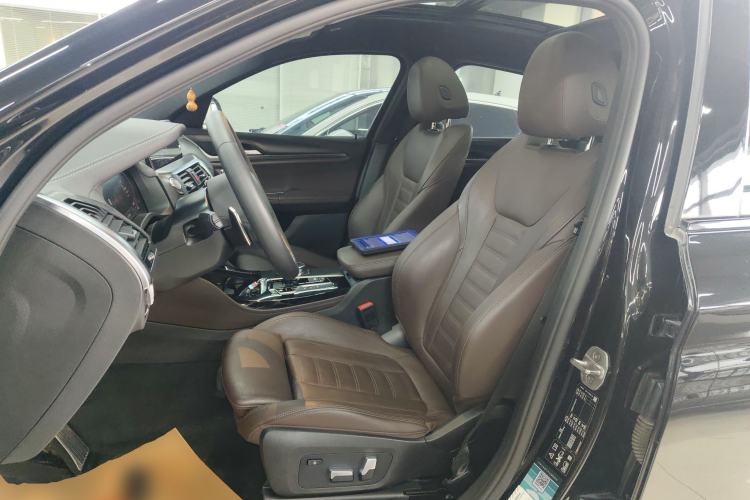 Used BMW X4 2020 xDrive25i M Sport Package Left Front Seat