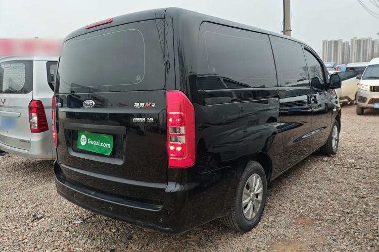 Used JAC Refine M3 2023 PLUS 1.8L 7/8-seater Elite Edition