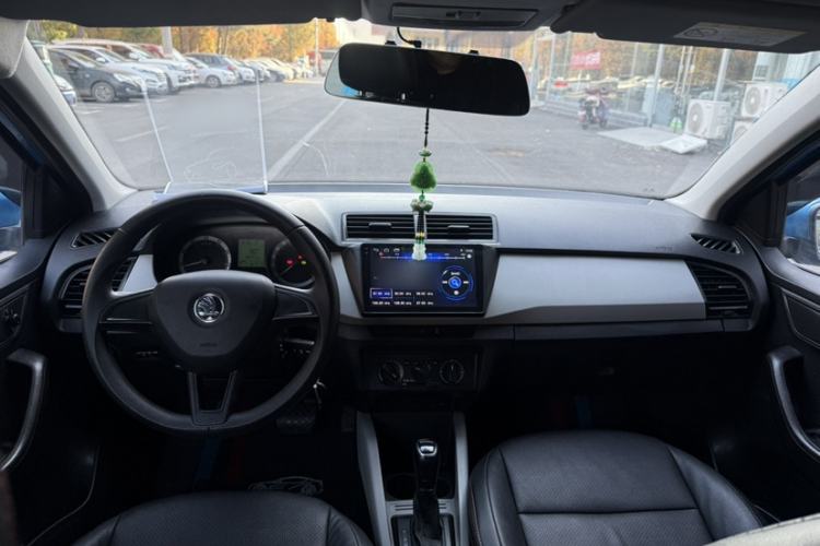 Used Skoda Fabia 2017 1.4L Automatic Front-Drive Model
