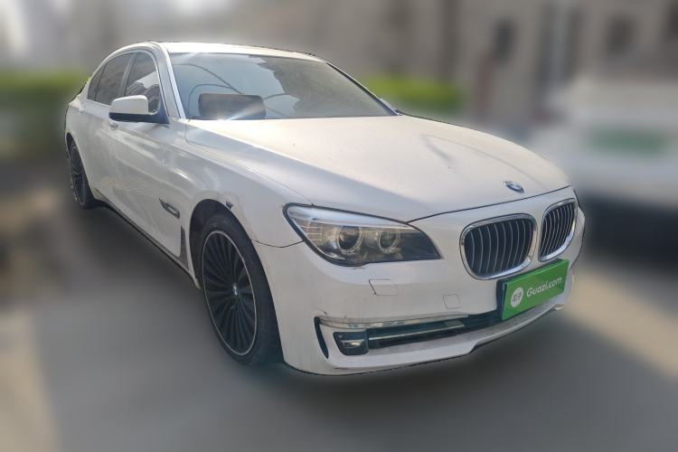 Used BMW 7 Series 2009 740Li Leading Model Front Right 45 Deg