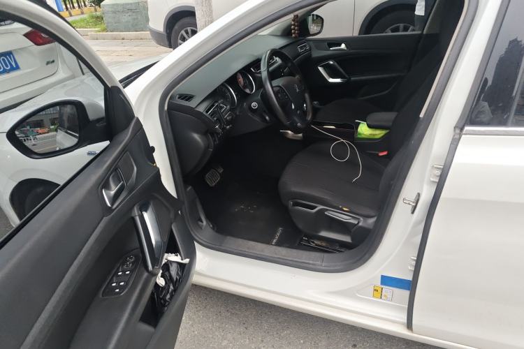 Used Peugeot 408 2016 1.6T Automatic Luxury Edition Driver Seat