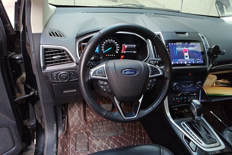 Used Ford Edge 2016 EcoBoost 245 Two-Wheel-Drive Titanium 7-Seater