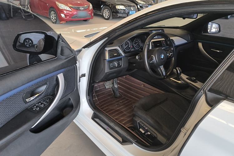 Used BMW 4 Series 2017 425i Gran Coupe Leading Model with M Sport Package