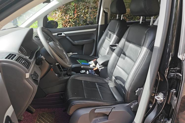 Used Volkswagen Touran 2015 1.4T Manual Fashion Edition 5-Seater