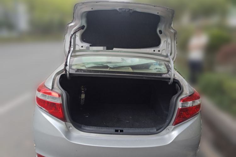 Used Toyota Vios 2016 1.5L Automatic ZhiZhen Xingyao Edition Trunk