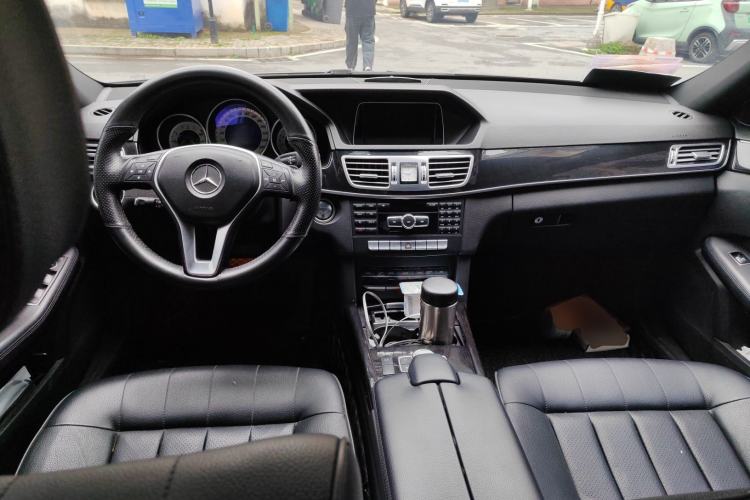 Used Mercedes-Benz E-Class 2015 E 260 L Sport & Fashion Model