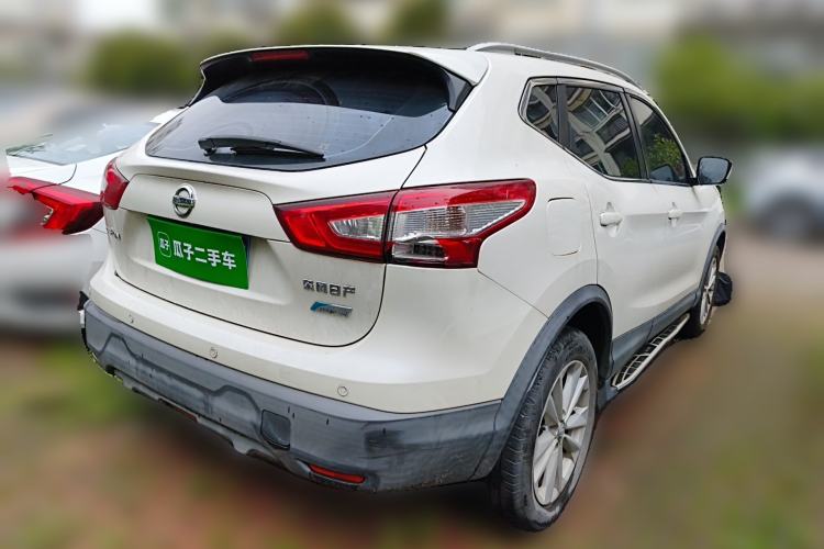 Used Nissan Qashqai 2016 2.0L CVT Elite Edition Rear Right 45 Deg