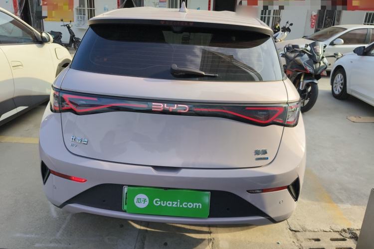 Used BYD Dolphin 2025 Smart Drive Version 420 km Freedom Edition