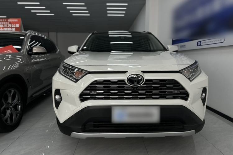 Used Toyota RAV4 2020 2.0L CVT Four-Wheel Drive Prestige Edition
