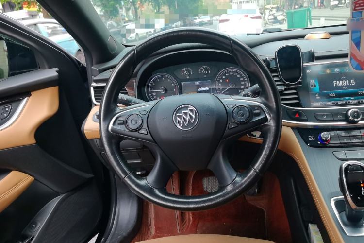 Used Buick LaCrosse 2018 28T Elite Edition
