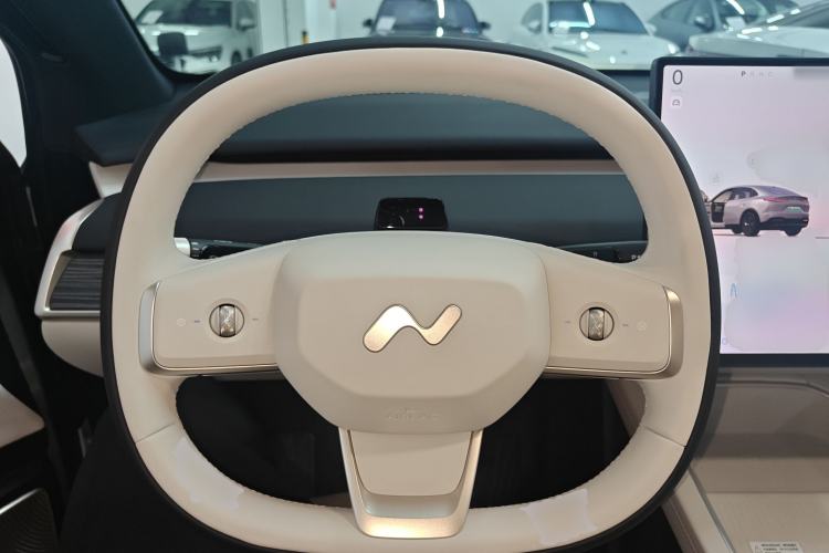 Used ONVO L60 2024 60 kWh Rear-Drive Version Steering Wheel