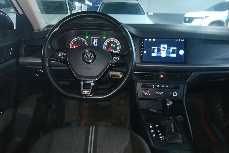 Used Volkswagen Lavida 2019 1.5L Automatic Fashion Edition China VI
