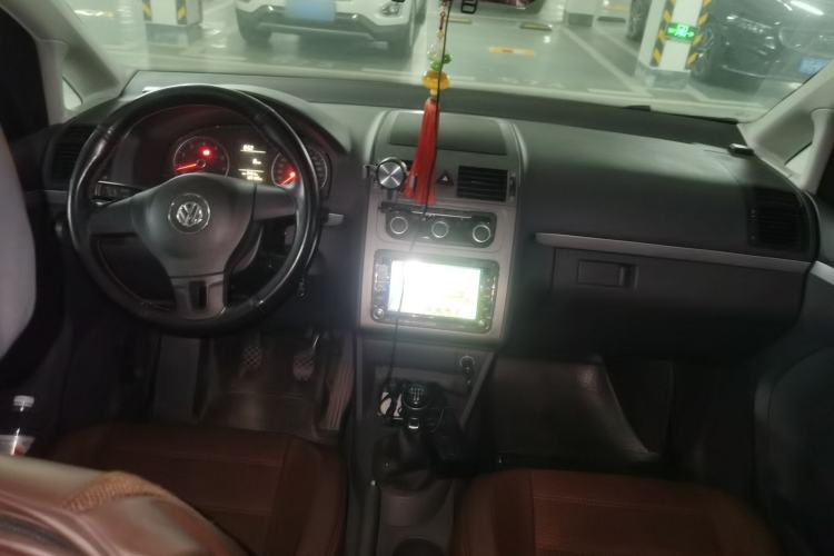 Used Volkswagen Touran 2013 1.4T Manual Fashion Edition 5 Seats