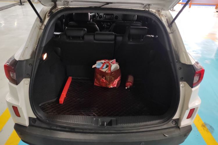 Used Honda XR-V 2017 1.5L LXi CVT Classic Edition Trunk