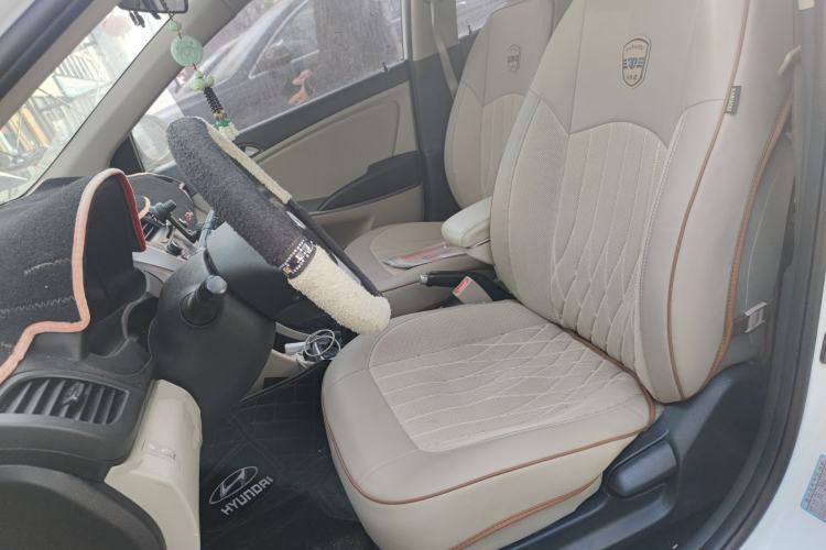 Used Hyundai Verna (older generation) 2014 1.4L Manual Smart GLS Trim