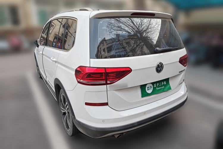 Used Volkswagen Touran 2018 Volkswagen Touran L 280TSI DSG Boundary Edition 7 Seats China V Emission Standard
