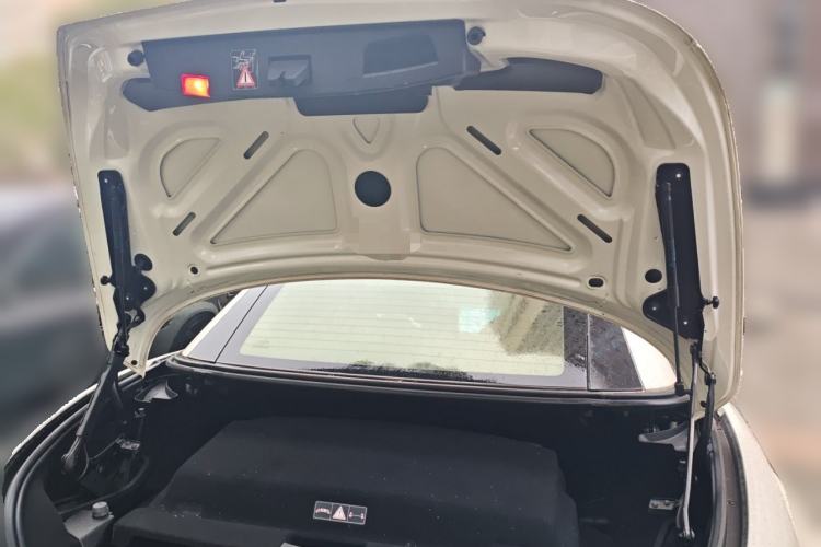 Used Mercedes-Benz SLK-Class 2011 SLK 200 Fashion Model
