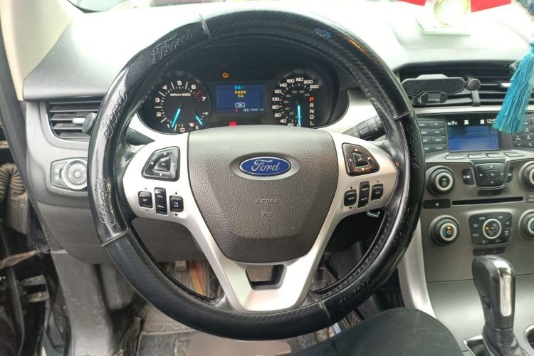 Used Ford Edge 2012 2.0T Elite Edition Steering Wheel