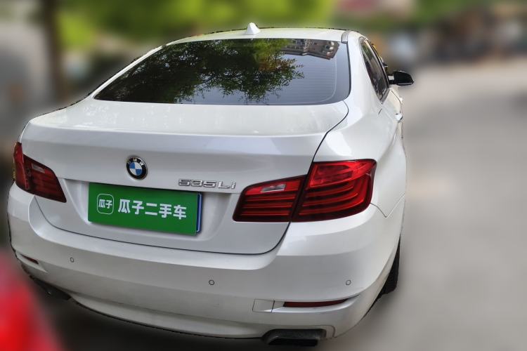 Used BMW 5 Series 2014 535Li Leading Model
