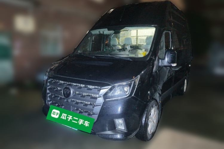 Used Foton Toano 2023 Joy Elephant Multi-Function Model Cummins 2.8T Automatic Long Wheelbase Mid-Roof Design Rear Single Tire Available in 5/6/7/9-Seater Configurations