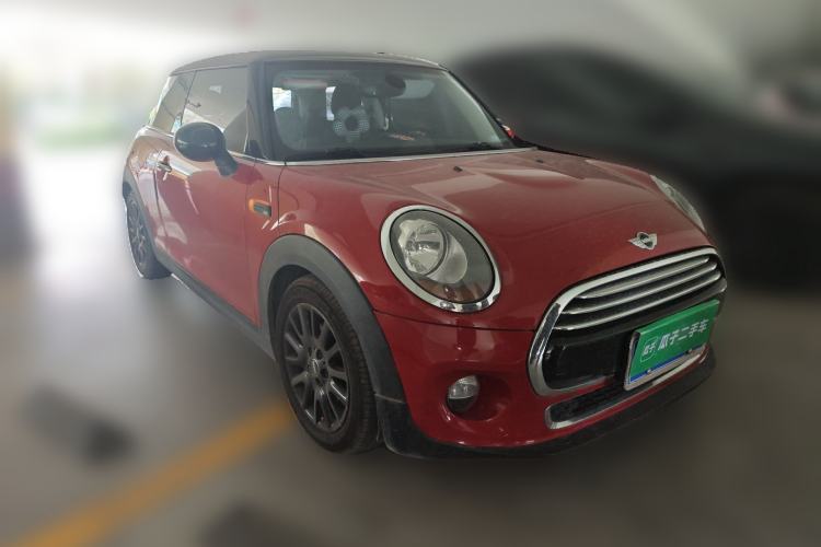 Used MINI 2016 1.5T COOPER Front Right 45 Deg