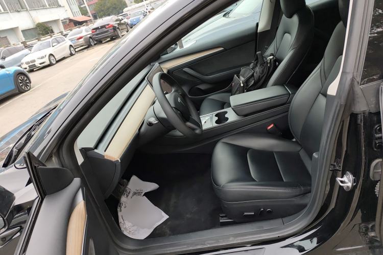 Used Tesla Model 3 2022 Rear-Wheel-Drive Version
