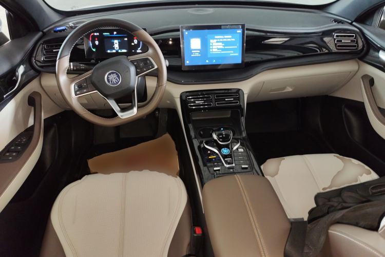 Used BYD Qin PLUS 2024 HONOR Edition DM-i 55KM Leading Model
