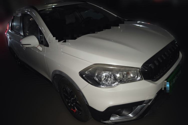 Used Suzuki Vitara S-Cross 2017 1.6L Manual Two-Wheel Drive Urban Fashion Model