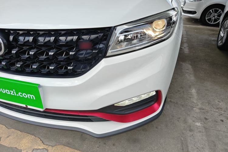 Used Dongfeng Fengon 580 2021 ☆ Star Edition 1.5T Manual Luxury Version Left Front Headlight