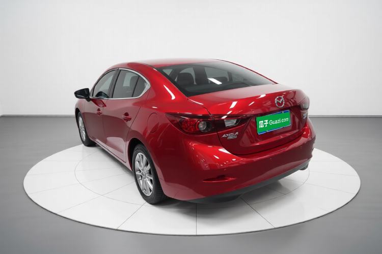 Used Mazda 3 Axela 2016 Sedan 1.5L Automatic Comfort Model
