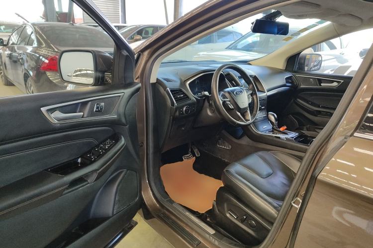 Used Ford Edge 2016 EcoBoost 245 Four-Wheel Drive Titanium 7-Seater
