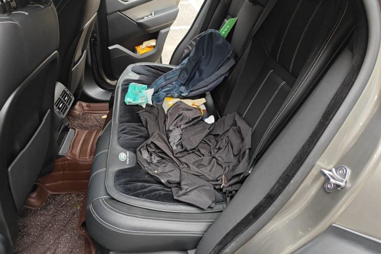 Used Land Rover Range Velar 2020 P340 R-DYNAMIC S Left Rear Seat