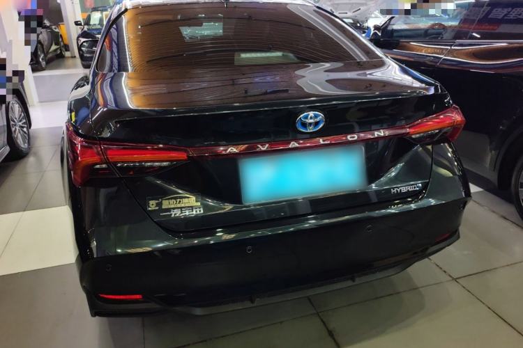 Used Toyota Avalon 2022 Dual-Engine 2.5L Luxury Edition Rear