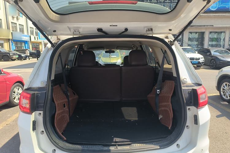 Used Haima Fumei F7 2017 1.5T 7-Seater Manual Standard Edition Trunk