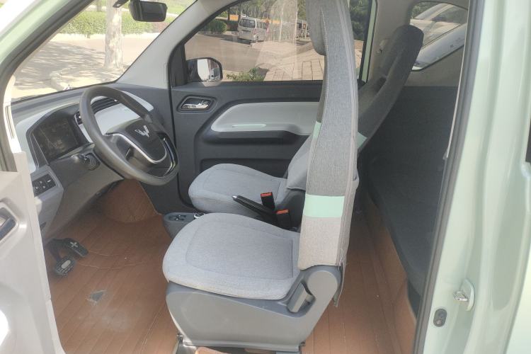 Used Wuling Hongguang MINIEV 2022 Macaron Premium Model – Lithium Iron Phosphate Left Front Seat