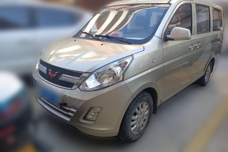 Used Wuling Rongguang V 2016 1.2L Practical Version Front