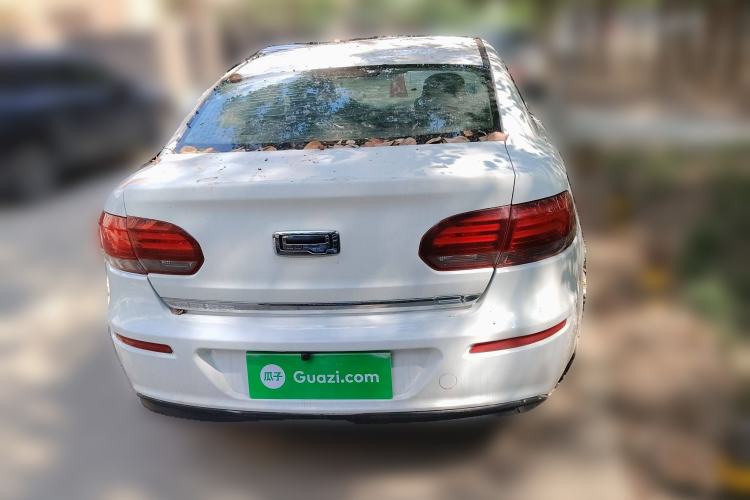 Used Qoros 3 2018 Sedan 1.6L Automatic Leading Model