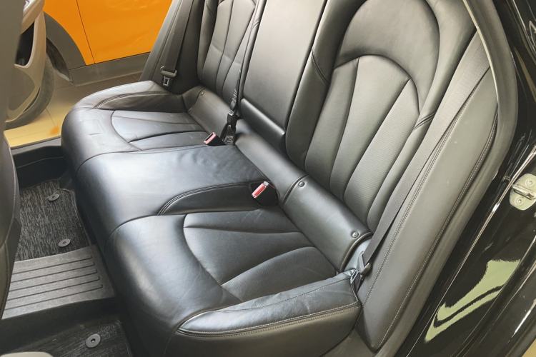 Used Buick LaCrosse 2018 20T Elite Edition Left Rear Seat